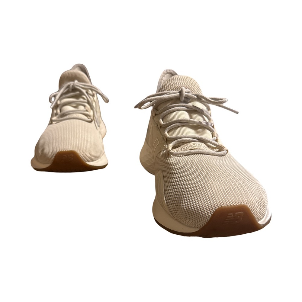 New Balance - Picture 9 of 11